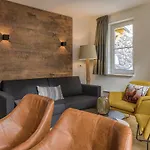 Alpenparks & Rehrenberg 4* Viehhofen