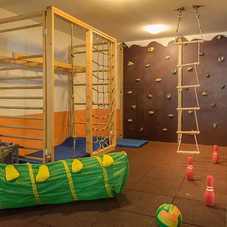 Alpenparks & Rehrenberg شقة فندقية *