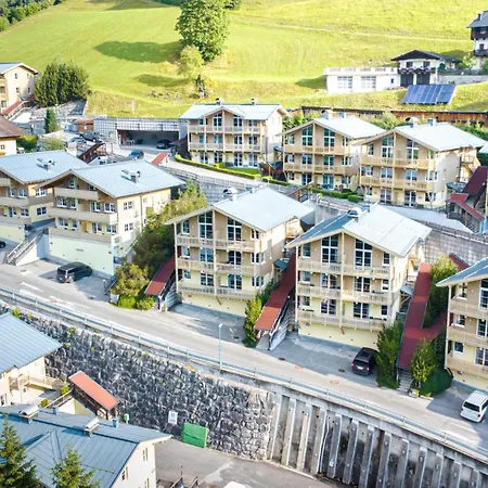 아파트호텔 Alpenparks & Rehrenberg 4*