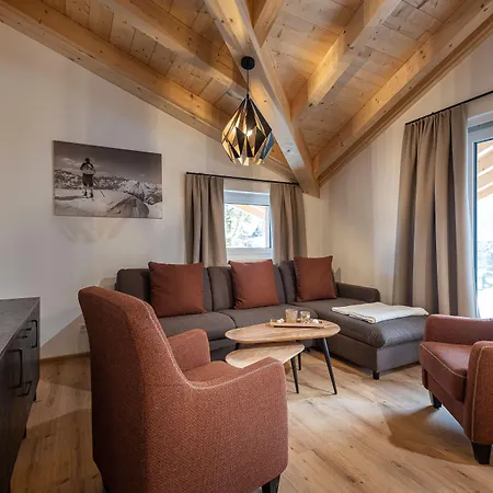 شقة فندقية Alpenparks & Rehrenberg 4*