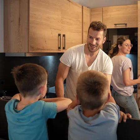 Alpenparks & Rehrenberg 4* Viehhofen