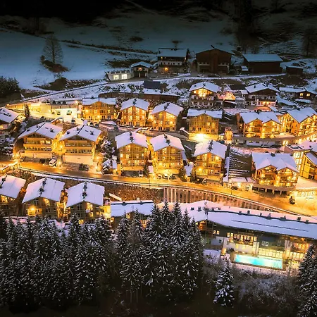 Alpenparks & Rehrenberg Aparthotel Viehhofen