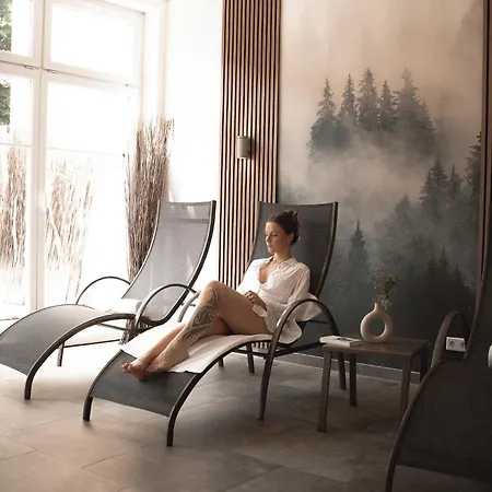 Alpenparks & Rehrenberg 公寓式酒店 4*