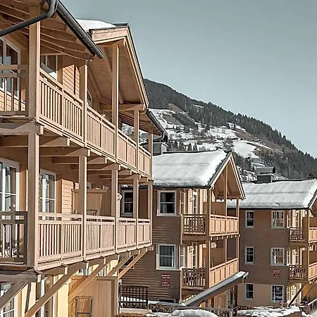 Aparthotel Alpenparks & Rehrenberg 4*