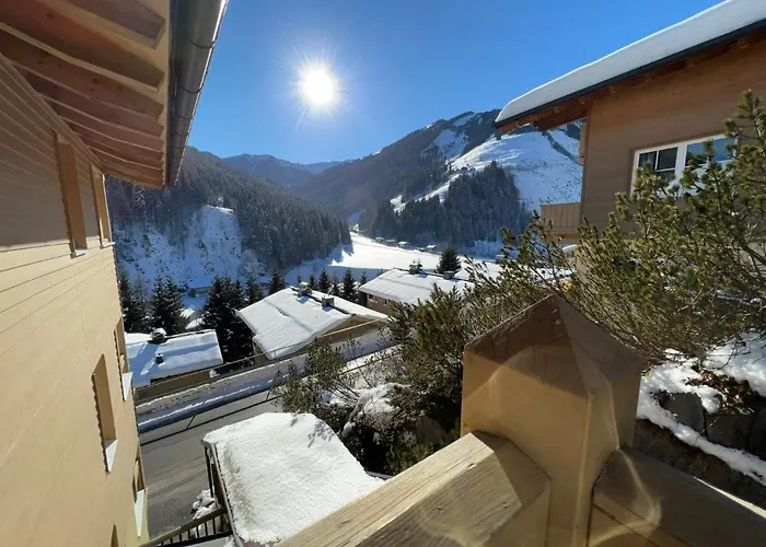 Ξενοδοχείο με διαμερίσματα Alpenparks & Rehrenberg