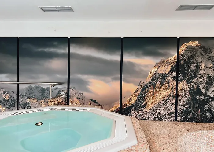 Alpenparks & Rehrenberg 4* Viehhofen